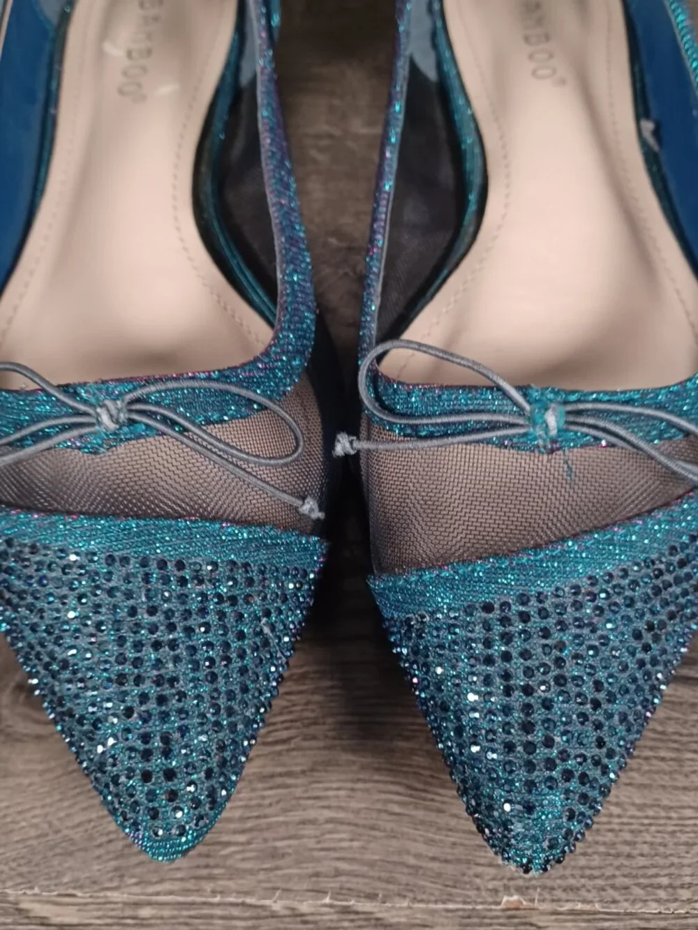 Bamboo Women's Size 6.5 Sparkly Blue Slip-On Pointed Toe Shoes